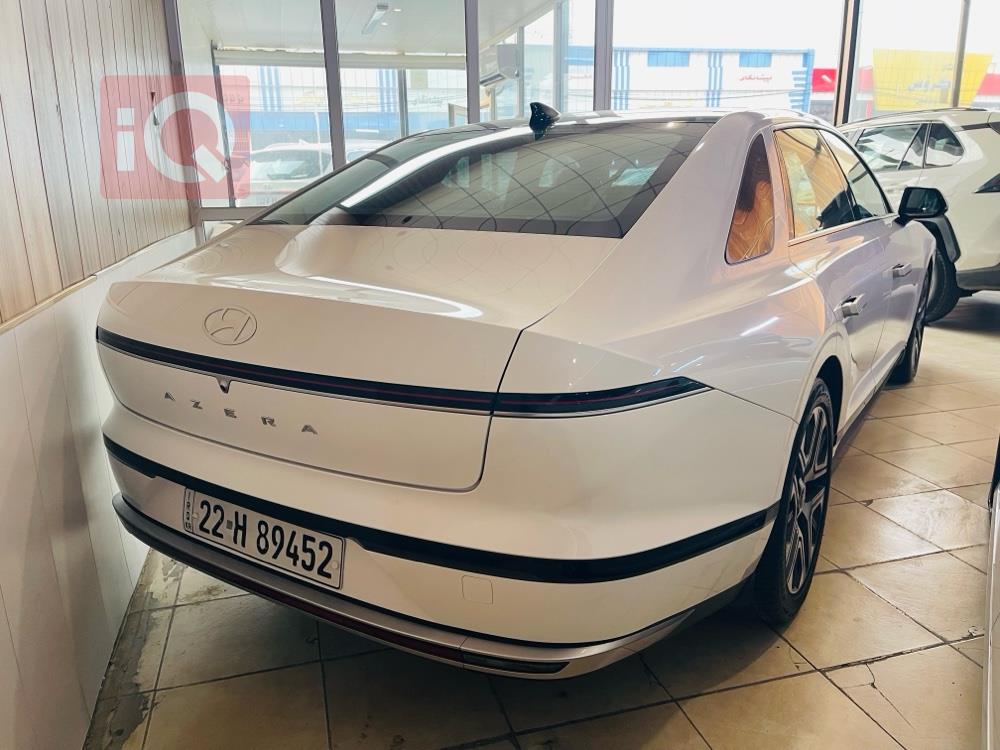 هيونداي أزيرا